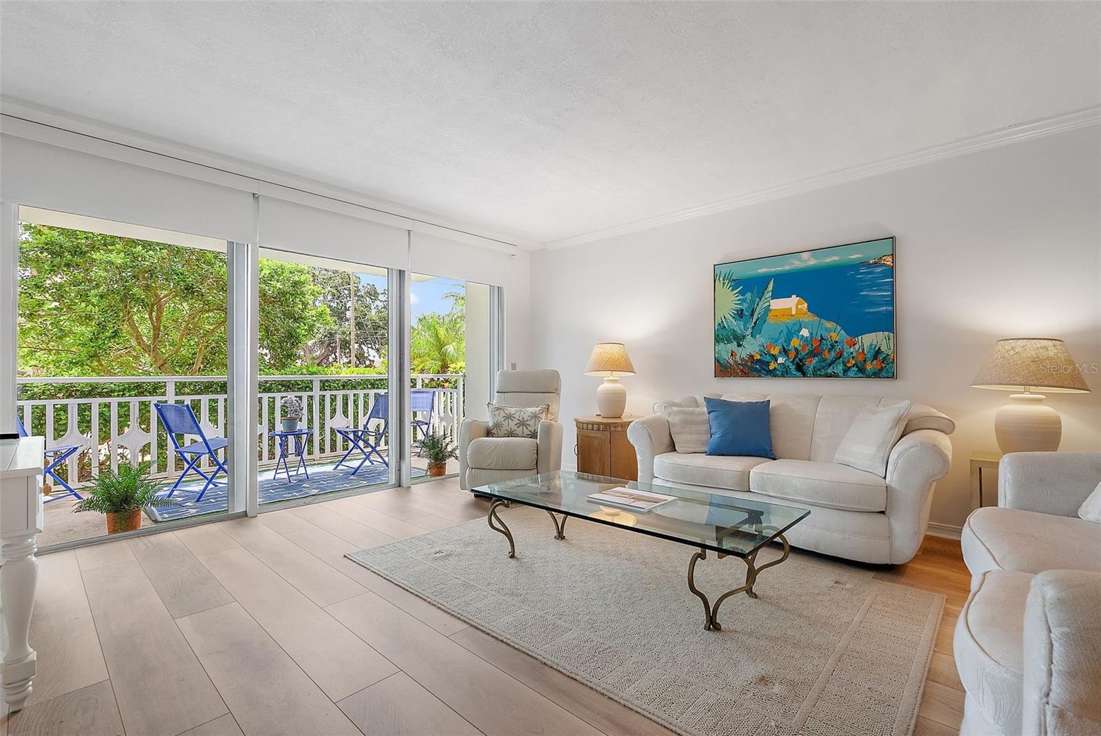 700 BEACH DRIVE NE 102