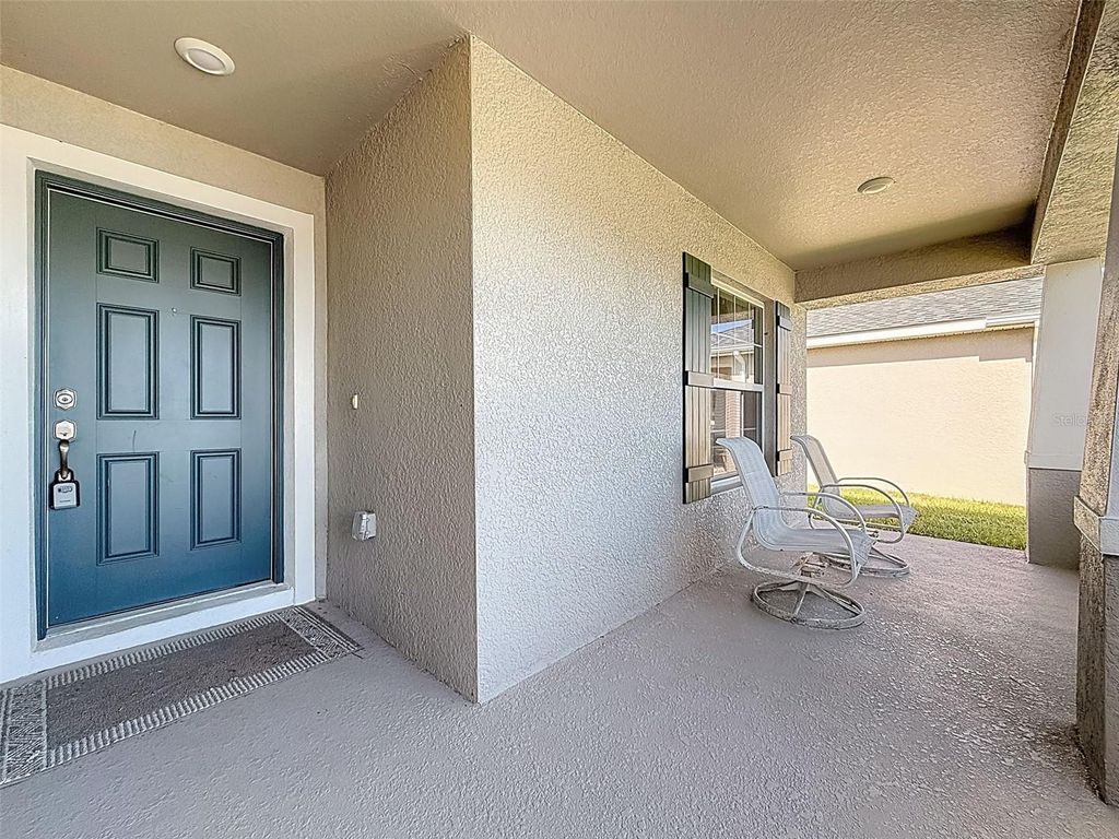 Photo of 3855 Willow Ridge Drive, Lakeland, FL 33810 (MLS # L4956879)