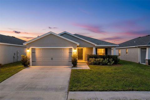 Photo of 3855 Willow Ridge Drive, Lakeland, FL 33810 (MLS # L4956879) Photo of 3855 Willow Ridge Drive, Lakeland, FL 33810 (MLS # L4956879)