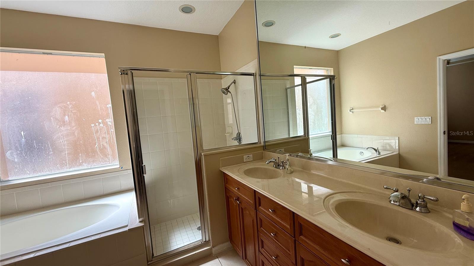 LAKES/WINDERMERE PH 02A - Residential Lease