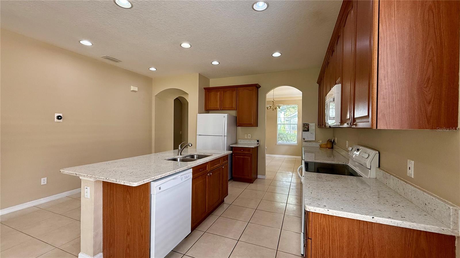 LAKES/WINDERMERE PH 02A - Residential Lease