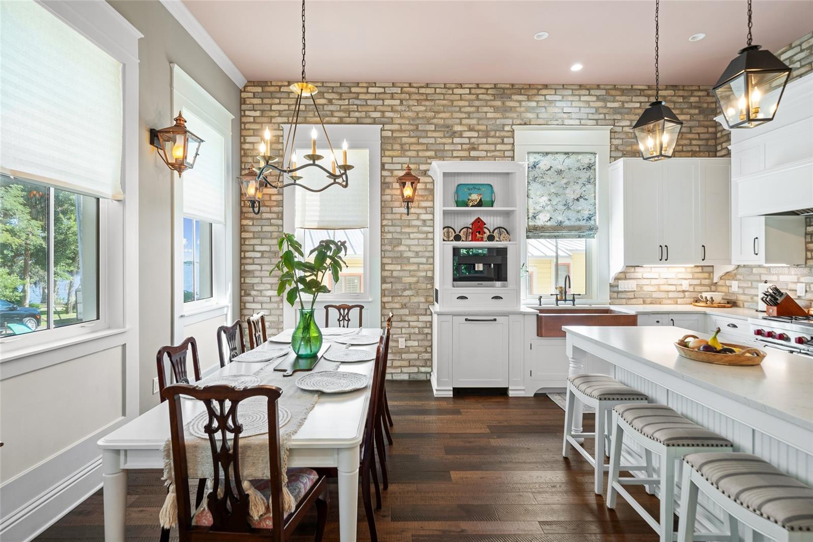 CHITTENDON & MITCHELL ADD - Residential Income