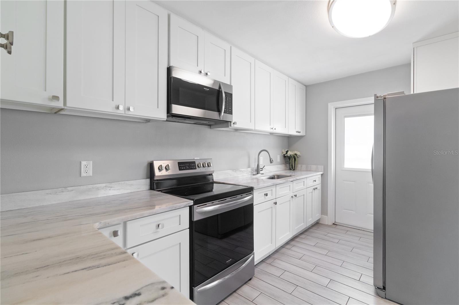 CITY ZEPHYRHILLS - Residential