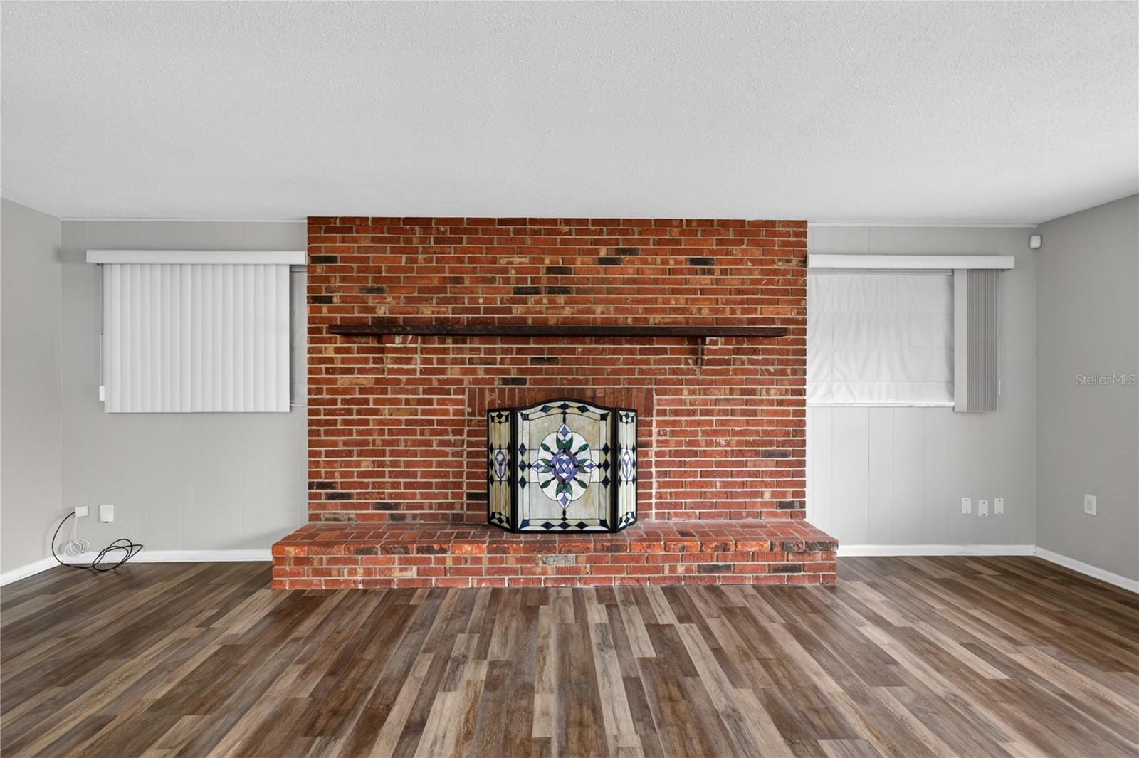 DOMINGO REYES ESTATES - Residential