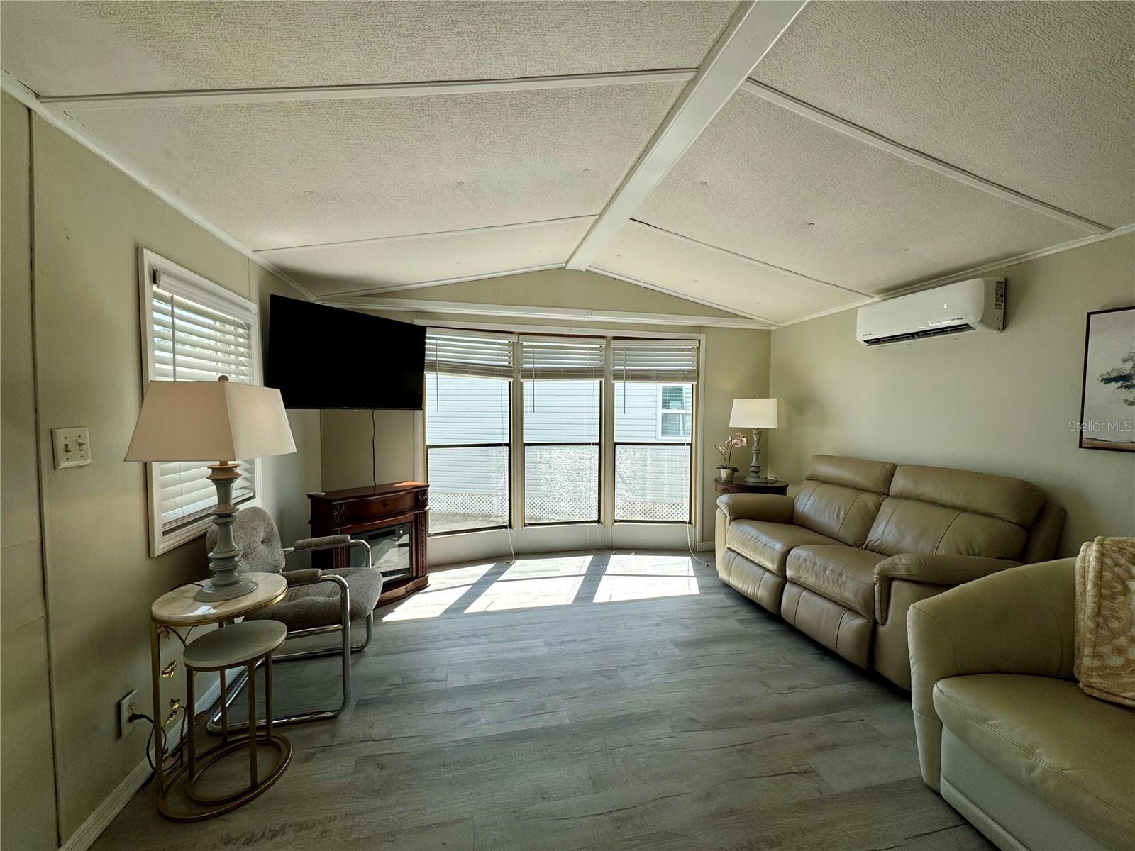 COQUINA COVE RESIDENTS INC CO-OP - Residential