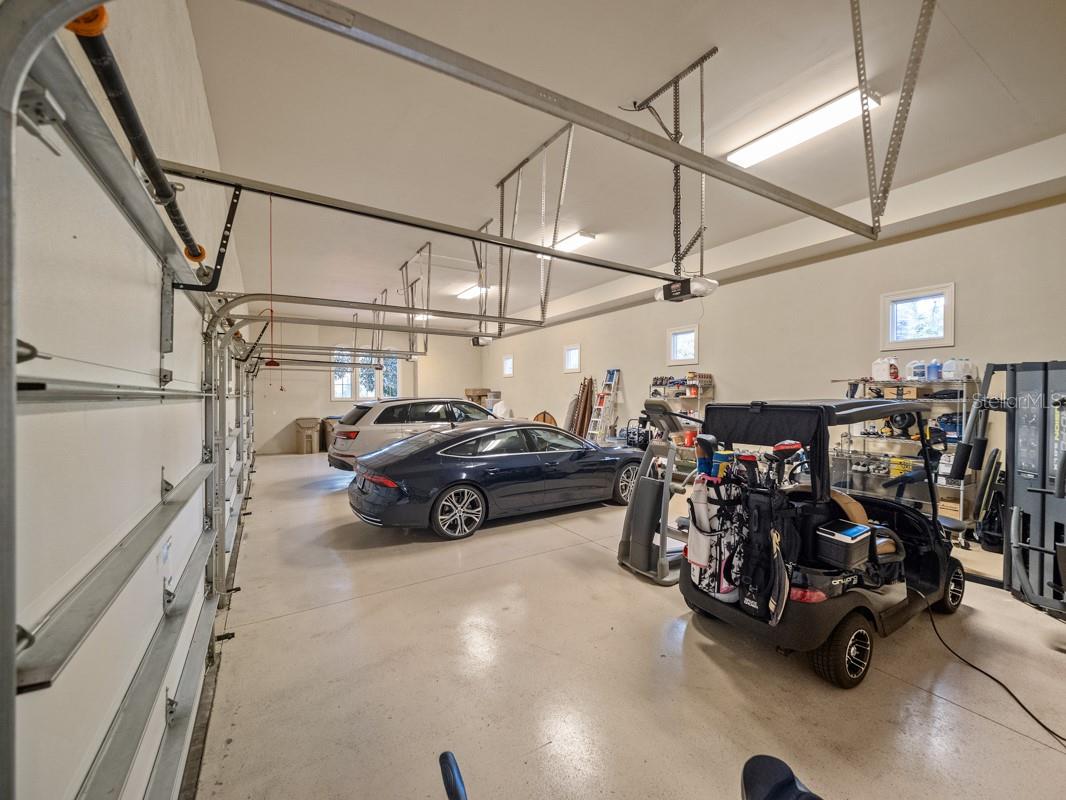 BELLA COLLINA - Residential