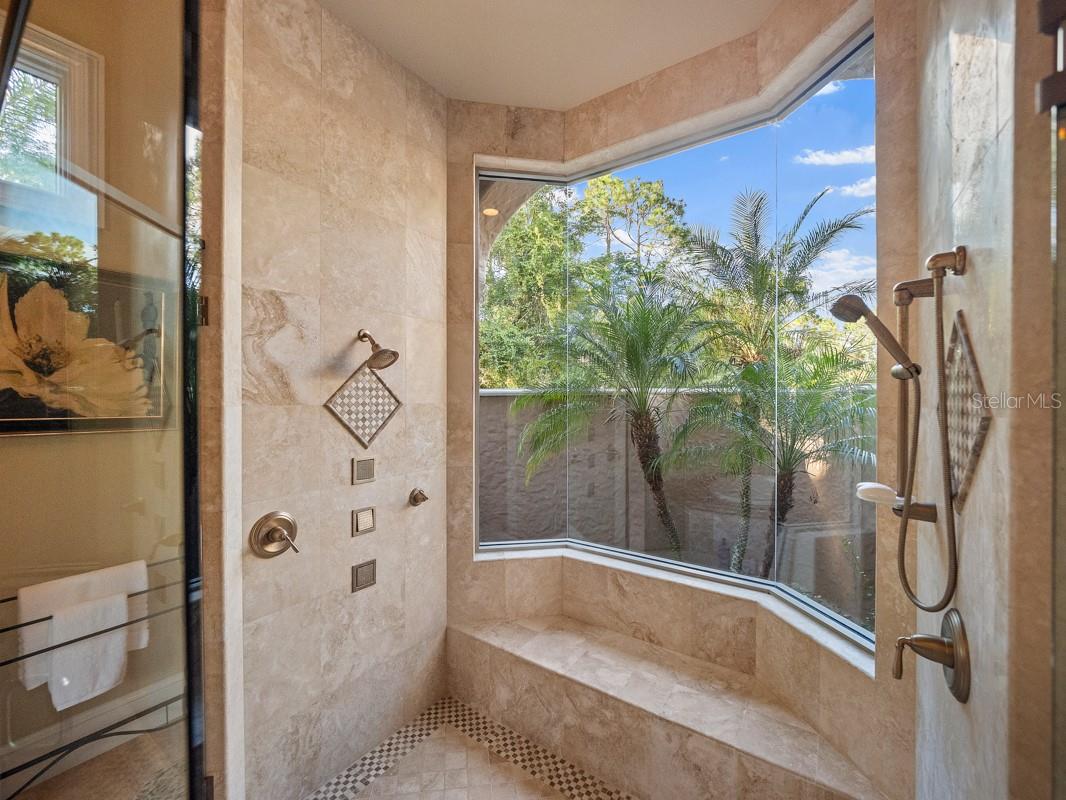 BELLA COLLINA - Residential