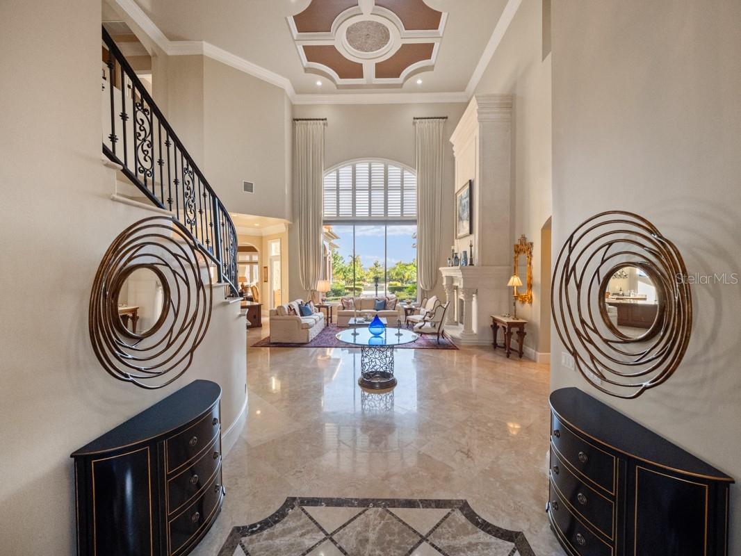 BELLA COLLINA - Residential