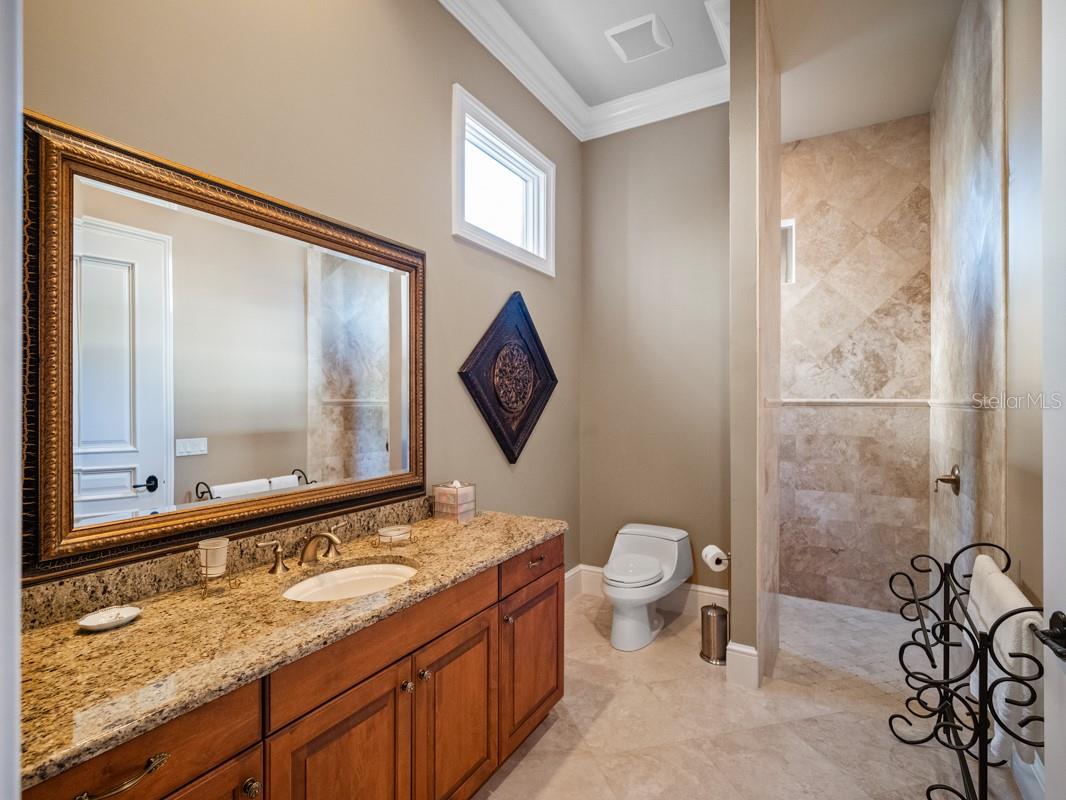 BELLA COLLINA - Residential