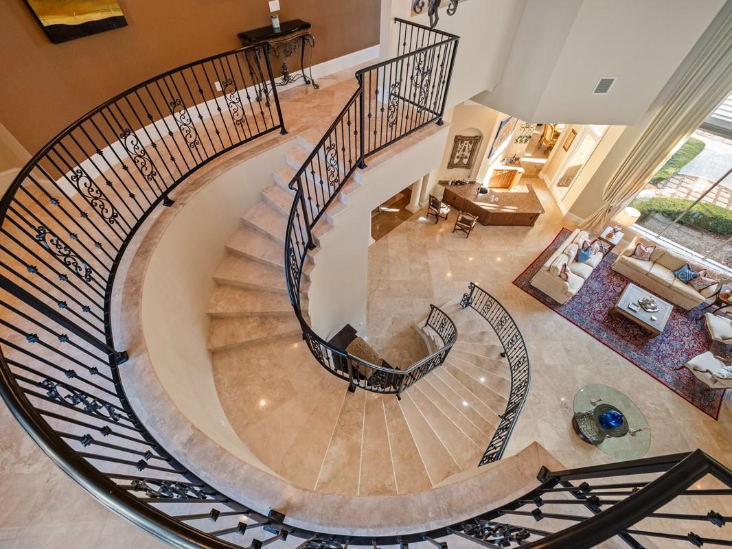 BELLA COLLINA - Residential