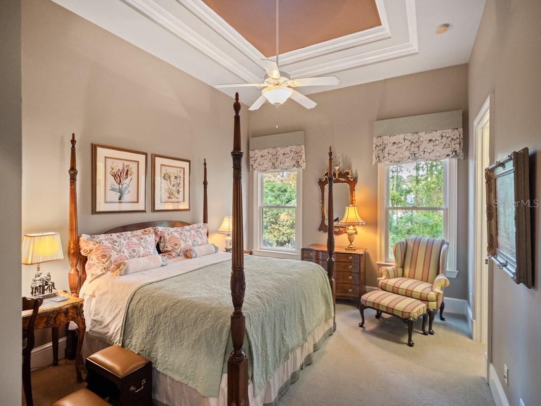 BELLA COLLINA - Residential