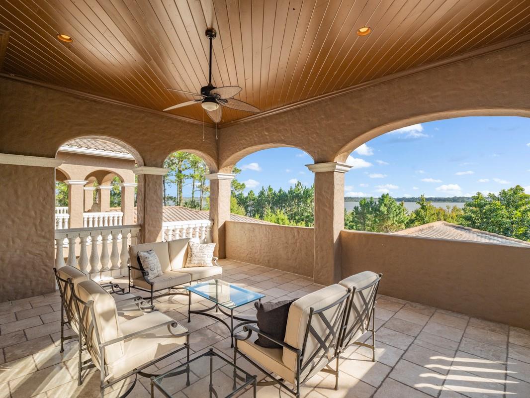 BELLA COLLINA - Residential