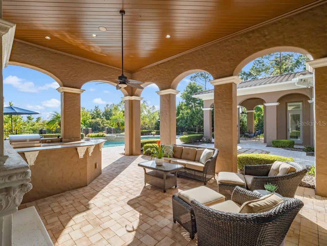 BELLA COLLINA - Residential