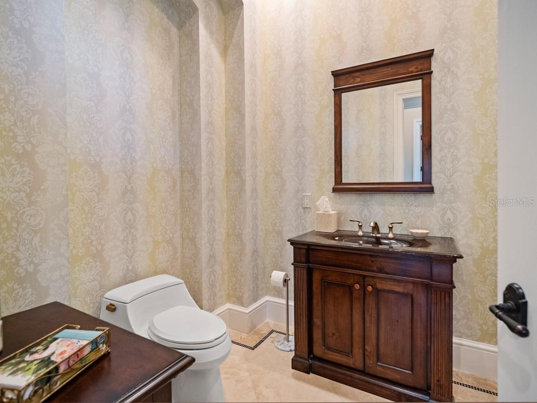 BELLA COLLINA - Residential