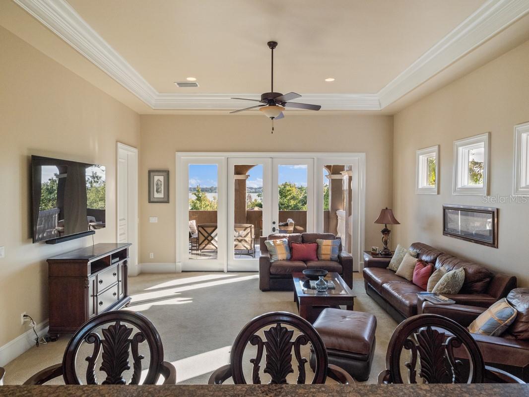 BELLA COLLINA - Residential