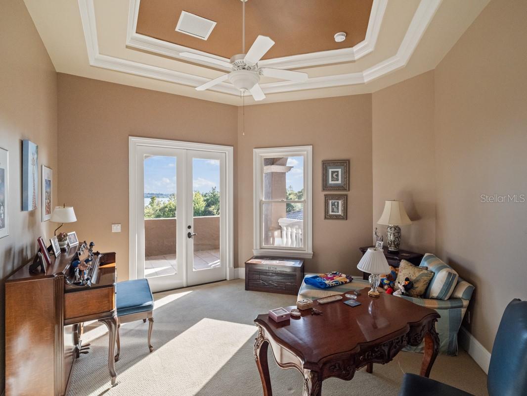 BELLA COLLINA - Residential