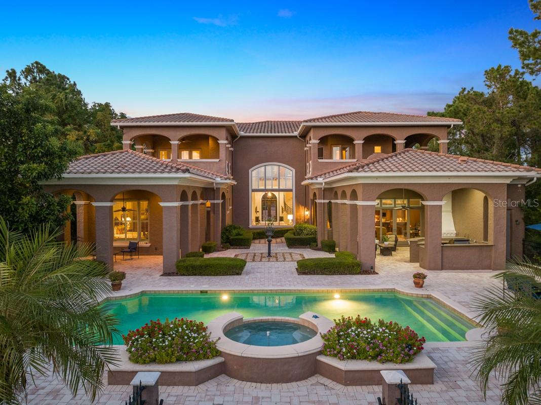 BELLA COLLINA - Residential