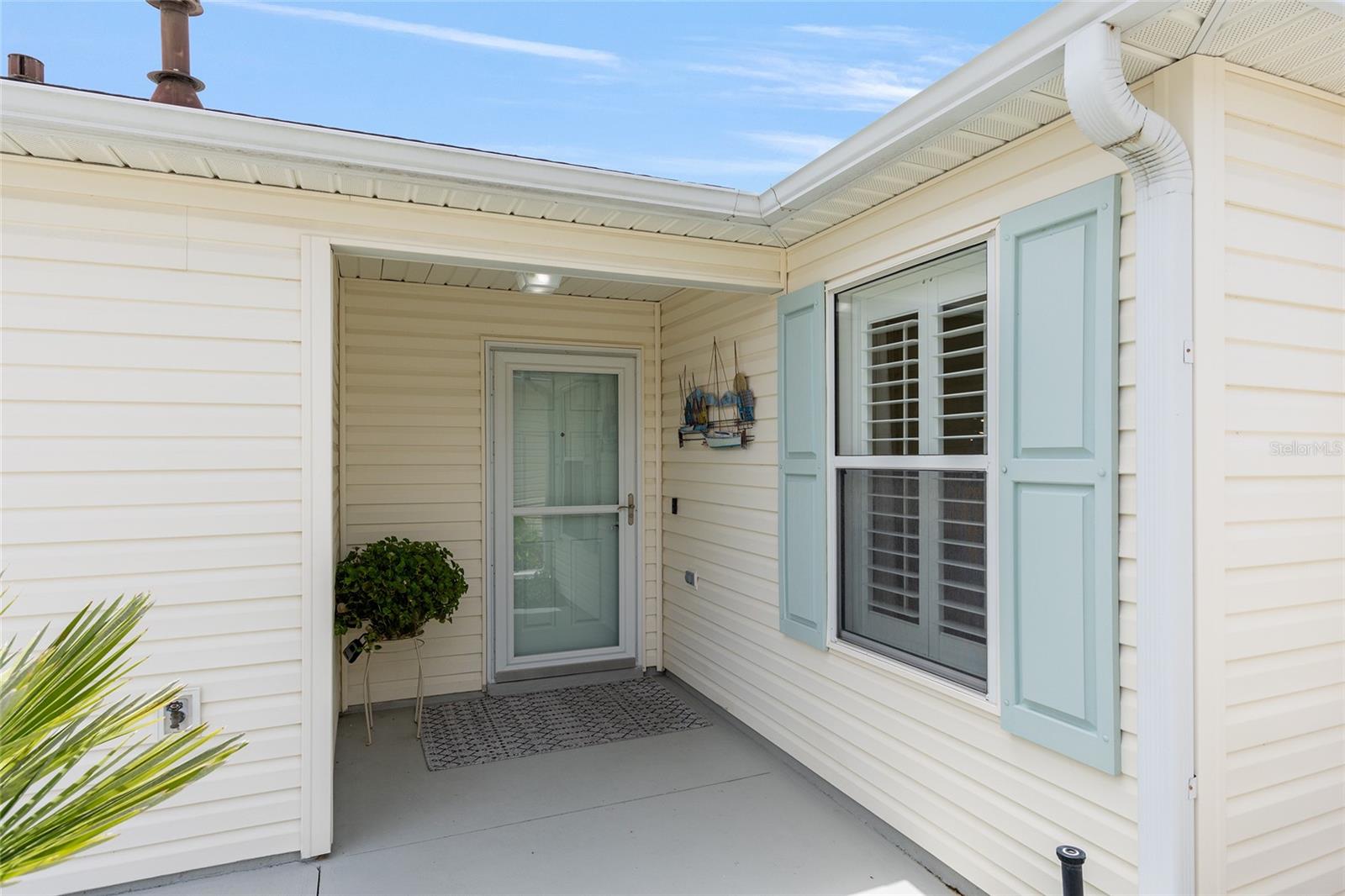 579 AUDREY LANE