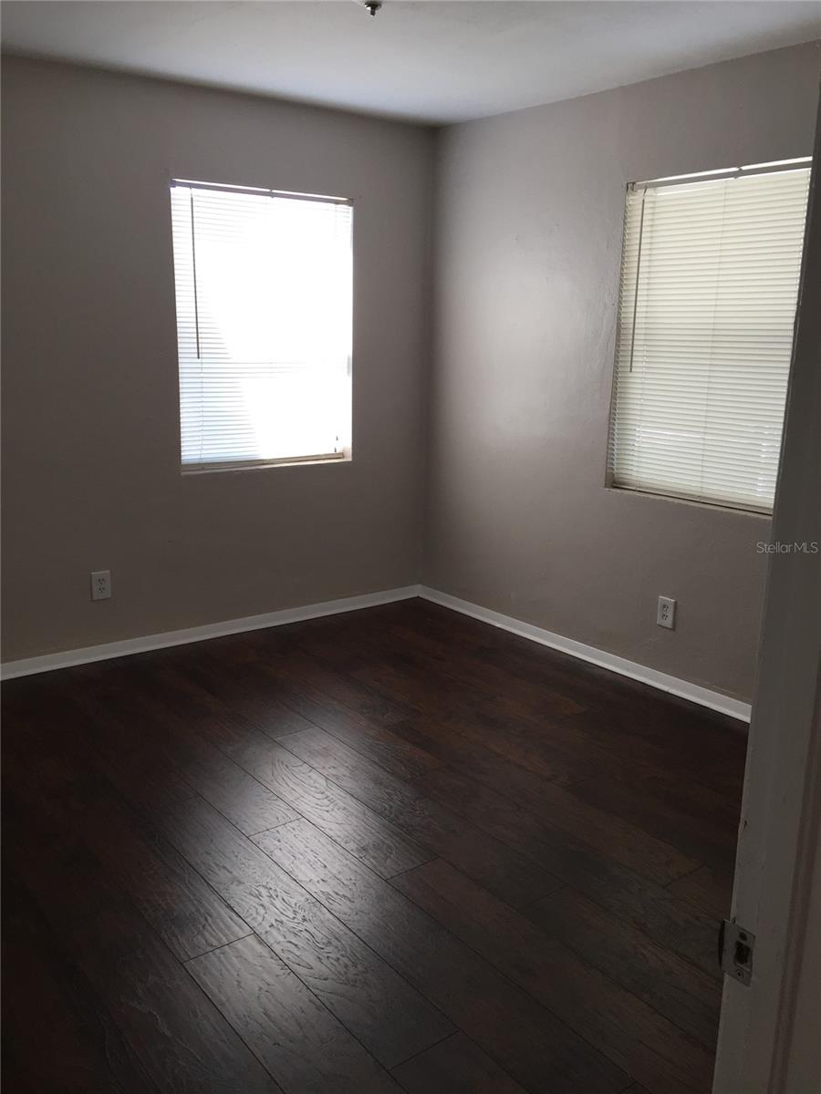 CURNS W J SUB - Residential Lease