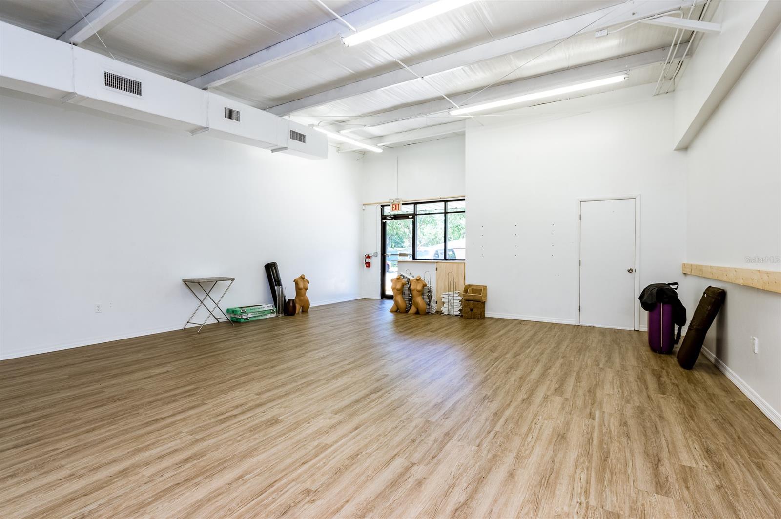 Wayne Ave Bus Center - Commercial Sale