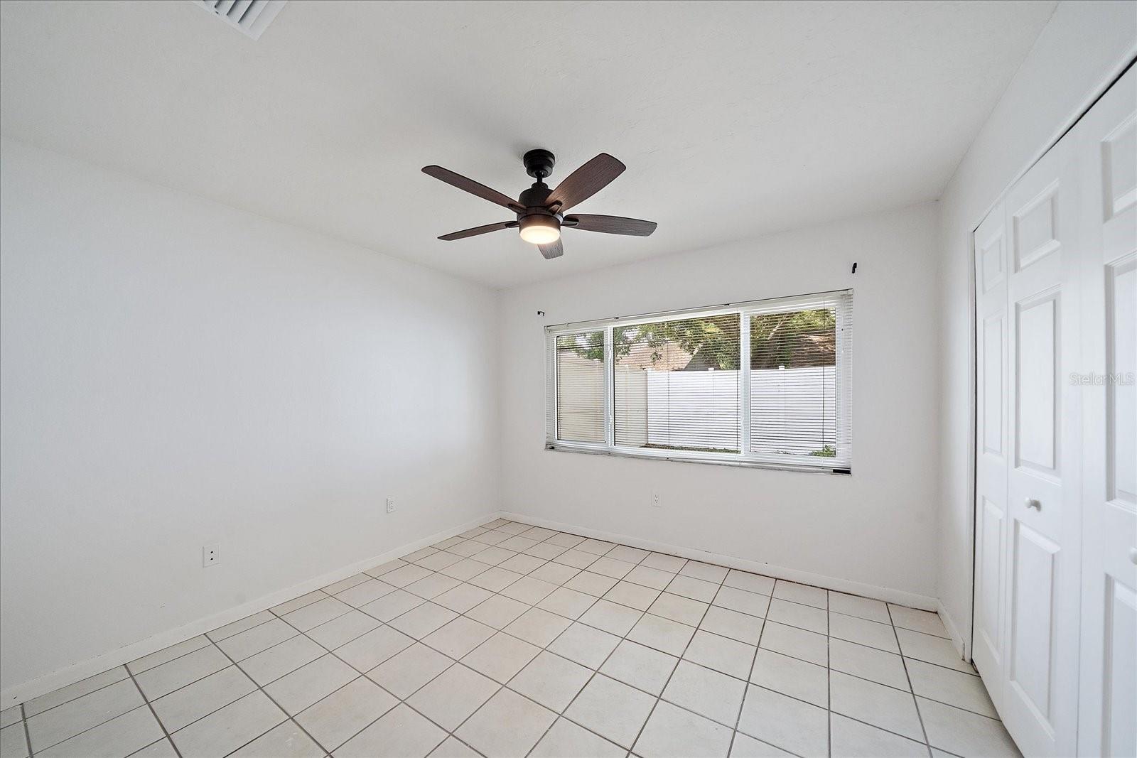 LAKE SARASOTA - Residential