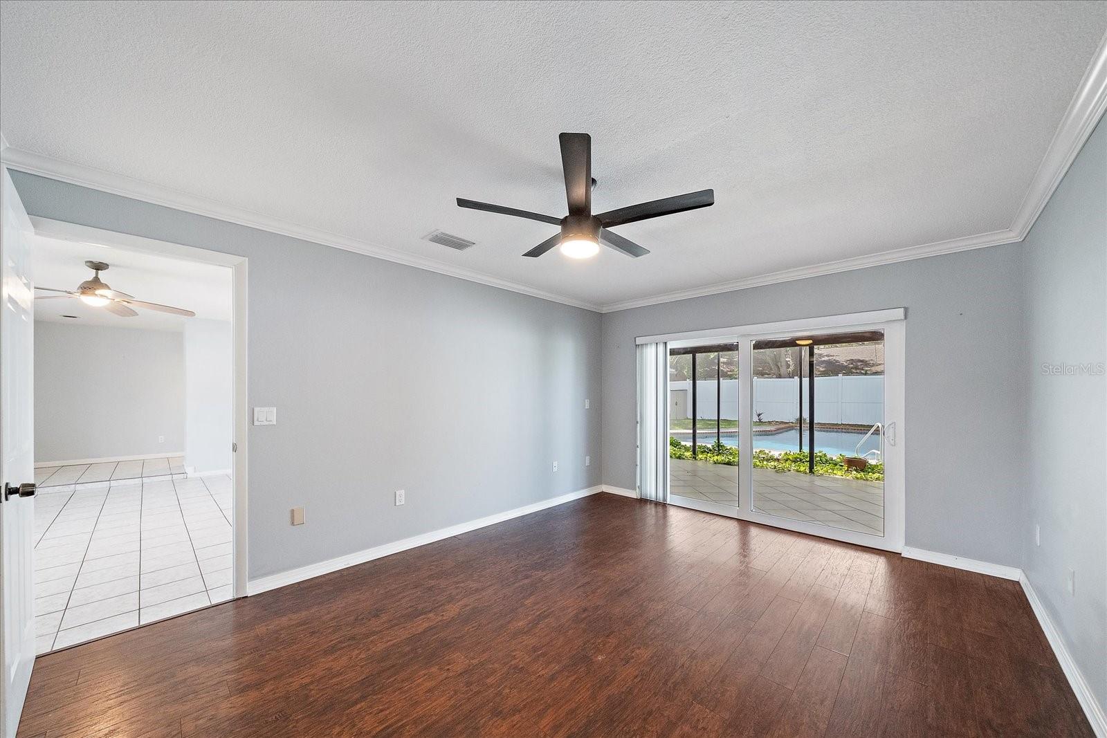 LAKE SARASOTA - Residential