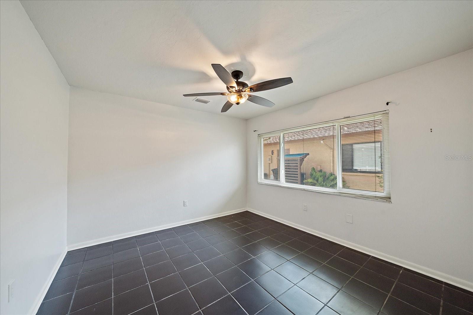 LAKE SARASOTA - Residential