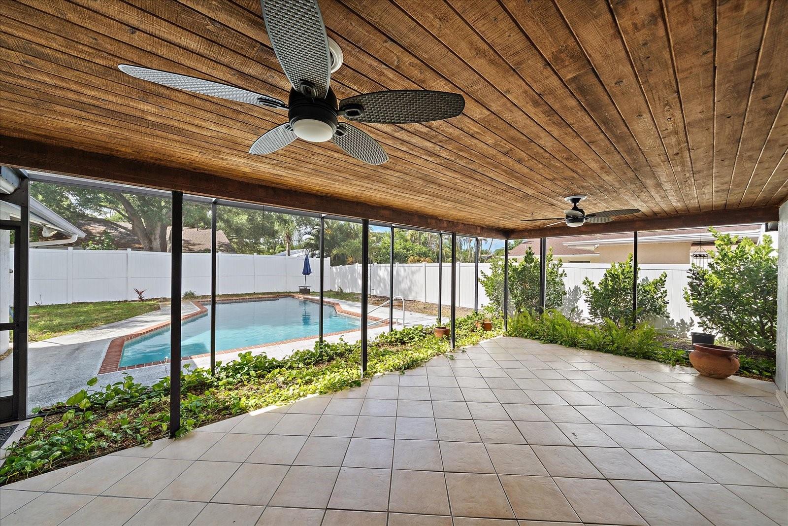 LAKE SARASOTA - Residential