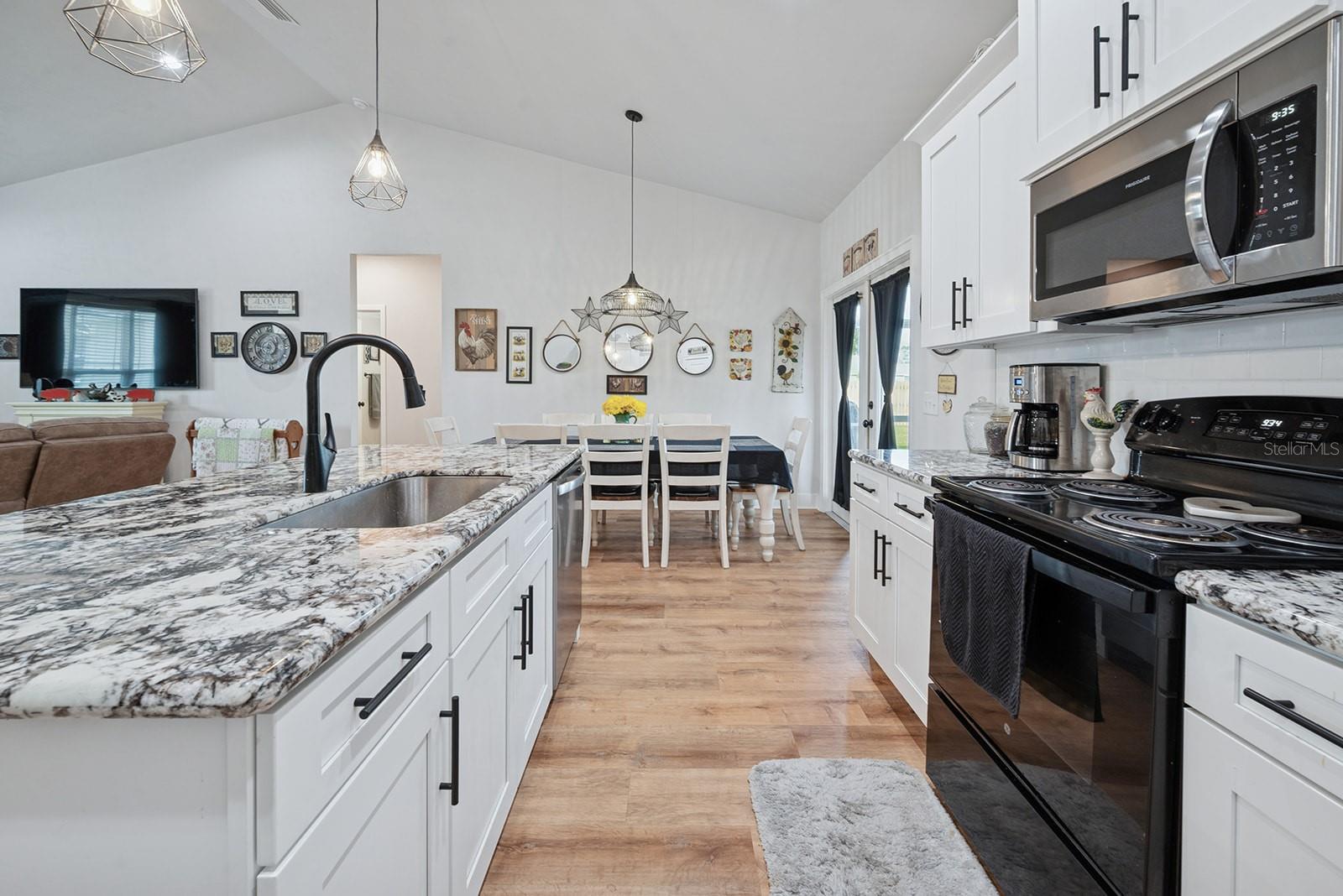 QUAIL RUN - Residential