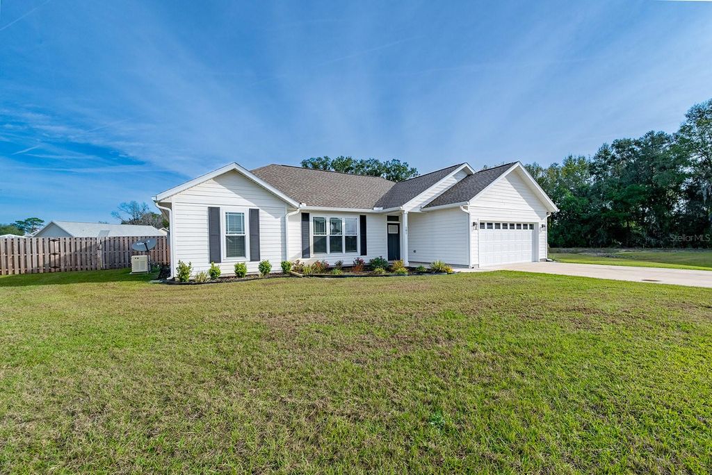 Photo of 181 SW 24th Avenue, Trenton, FL 32693 (MLS # GC536755)