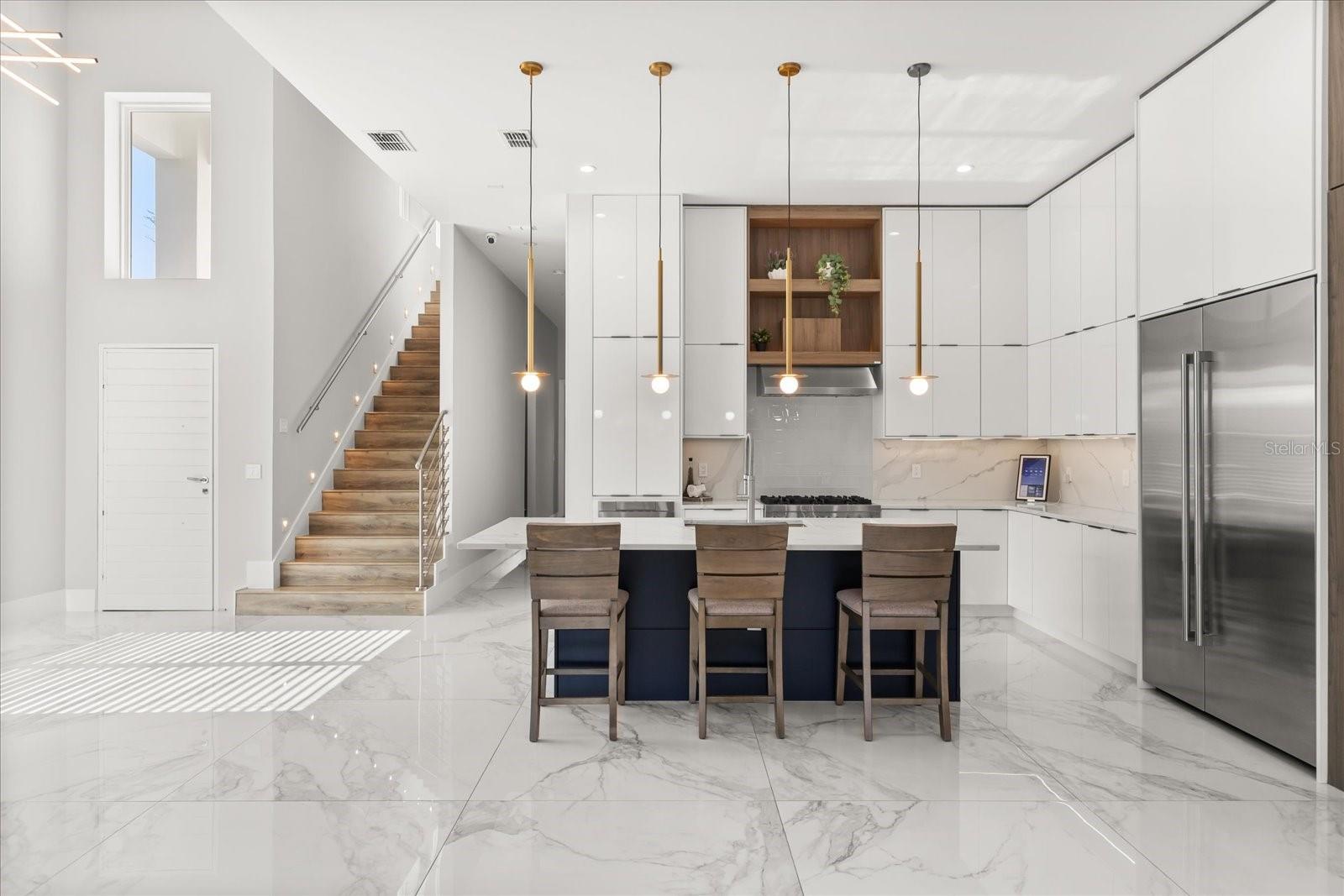 LAKE KNOWLES TERRACE - Residential