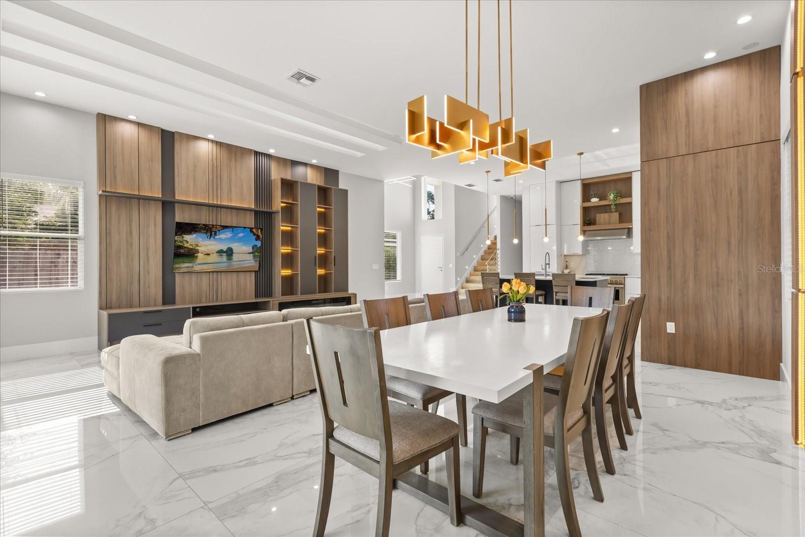 LAKE KNOWLES TERRACE - Residential