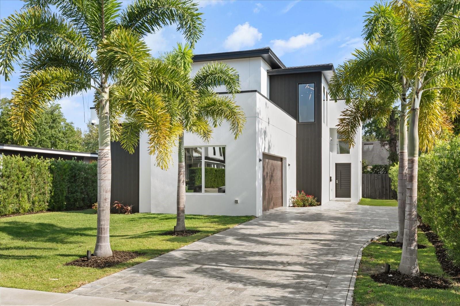 LAKE KNOWLES TERRACE - Residential