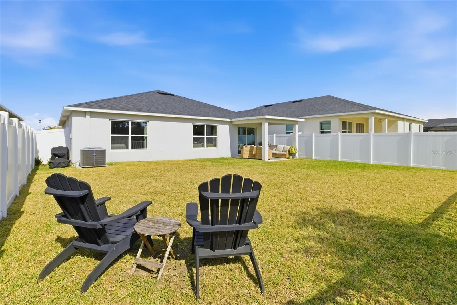 GRADY POINTE - Residential