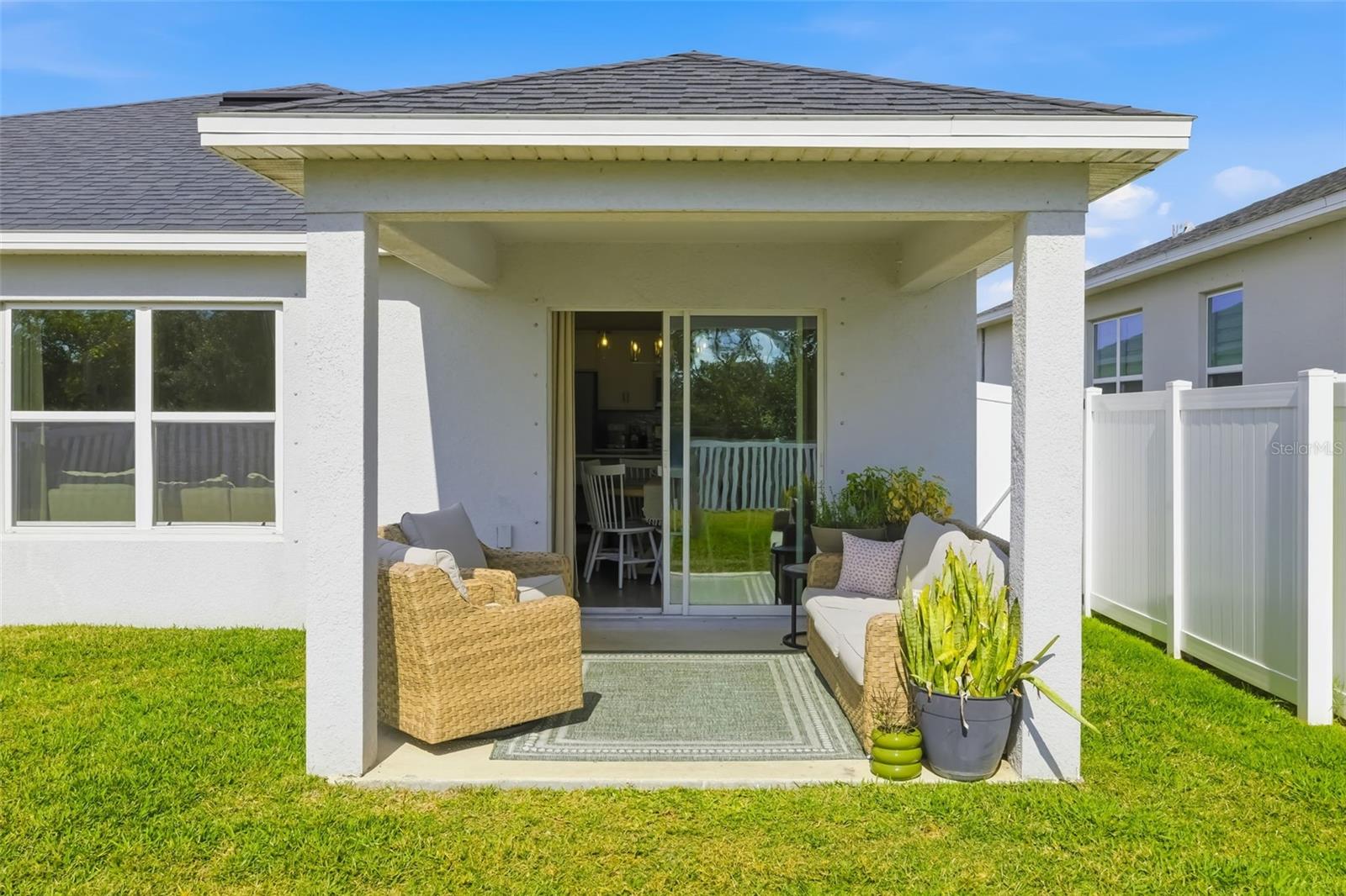 GRADY POINTE - Residential