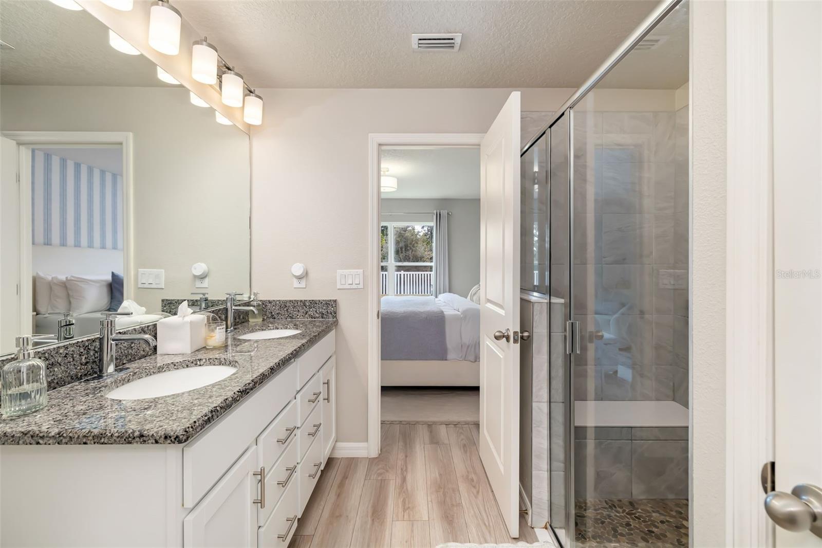 GRADY POINTE - Residential