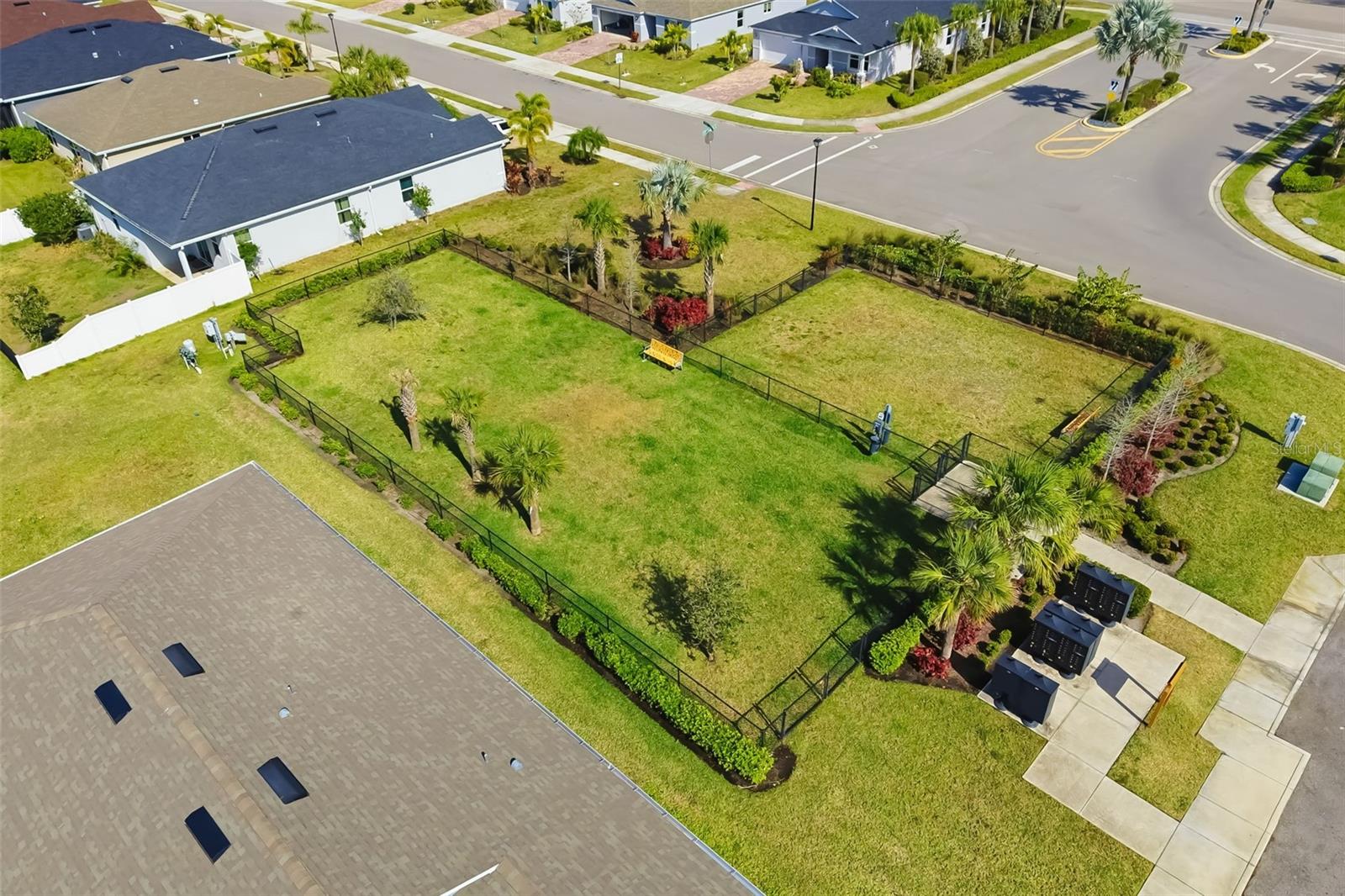 GRADY POINTE - Residential