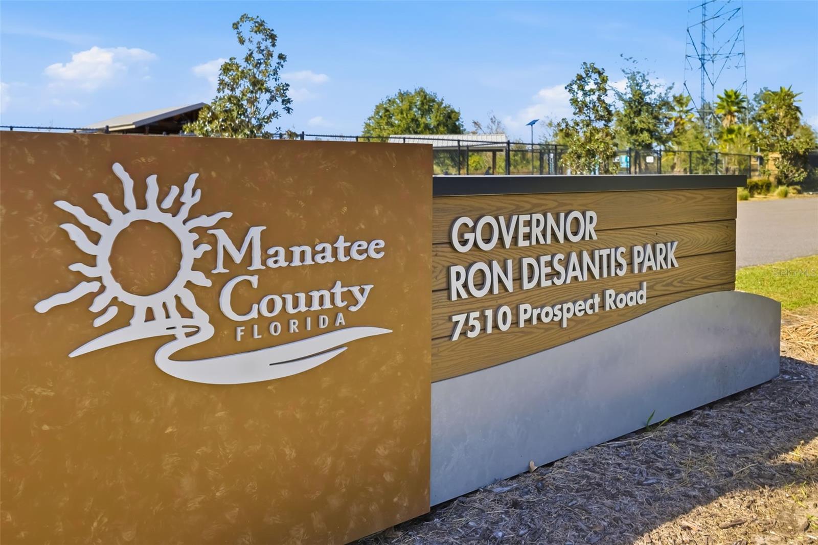 GRADY POINTE - Residential