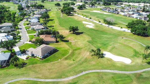 A home in LAKELAND