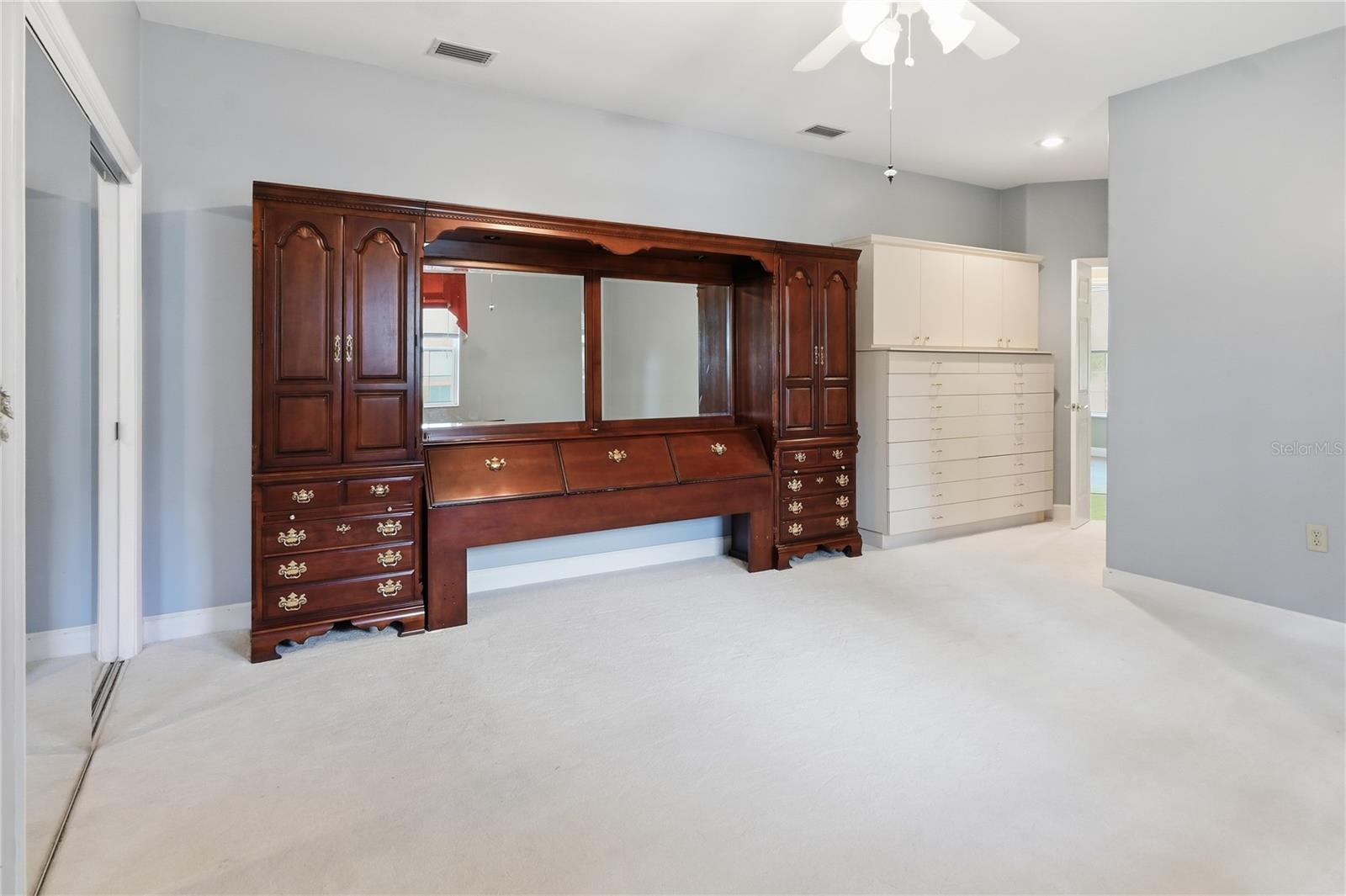 RIVER WOODS SUB - Residential