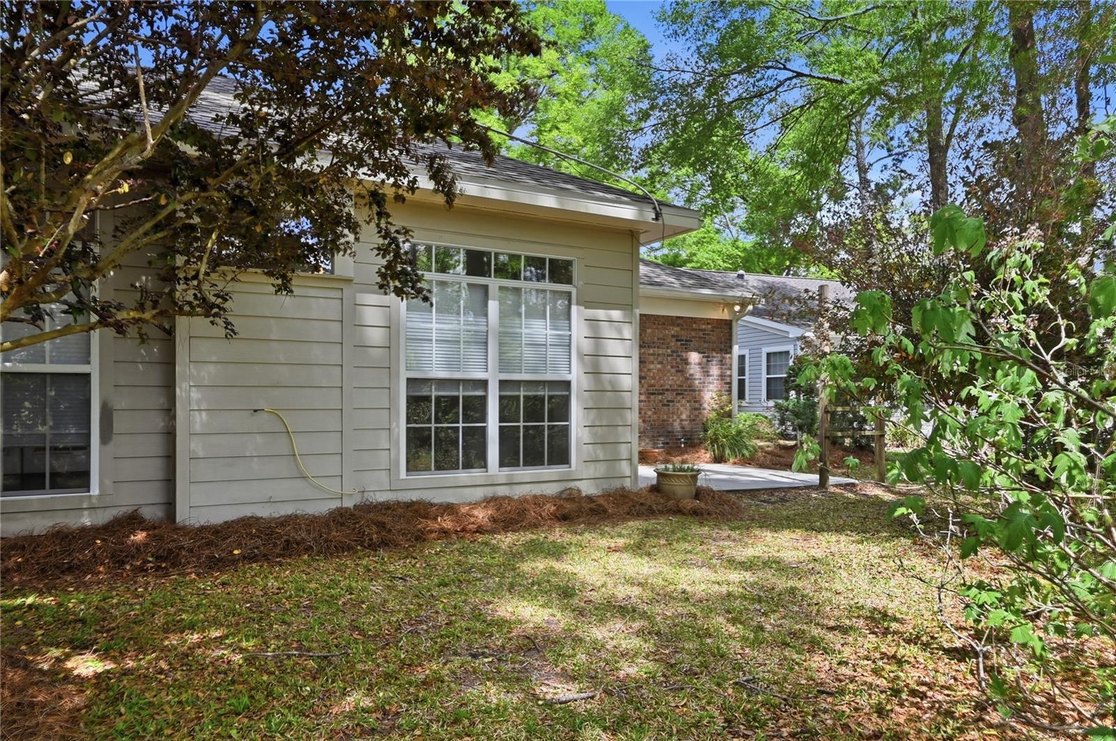 RIVER WOODS SUB - Residential