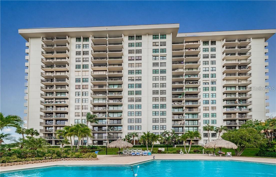 400 ISLAND WAY 1606