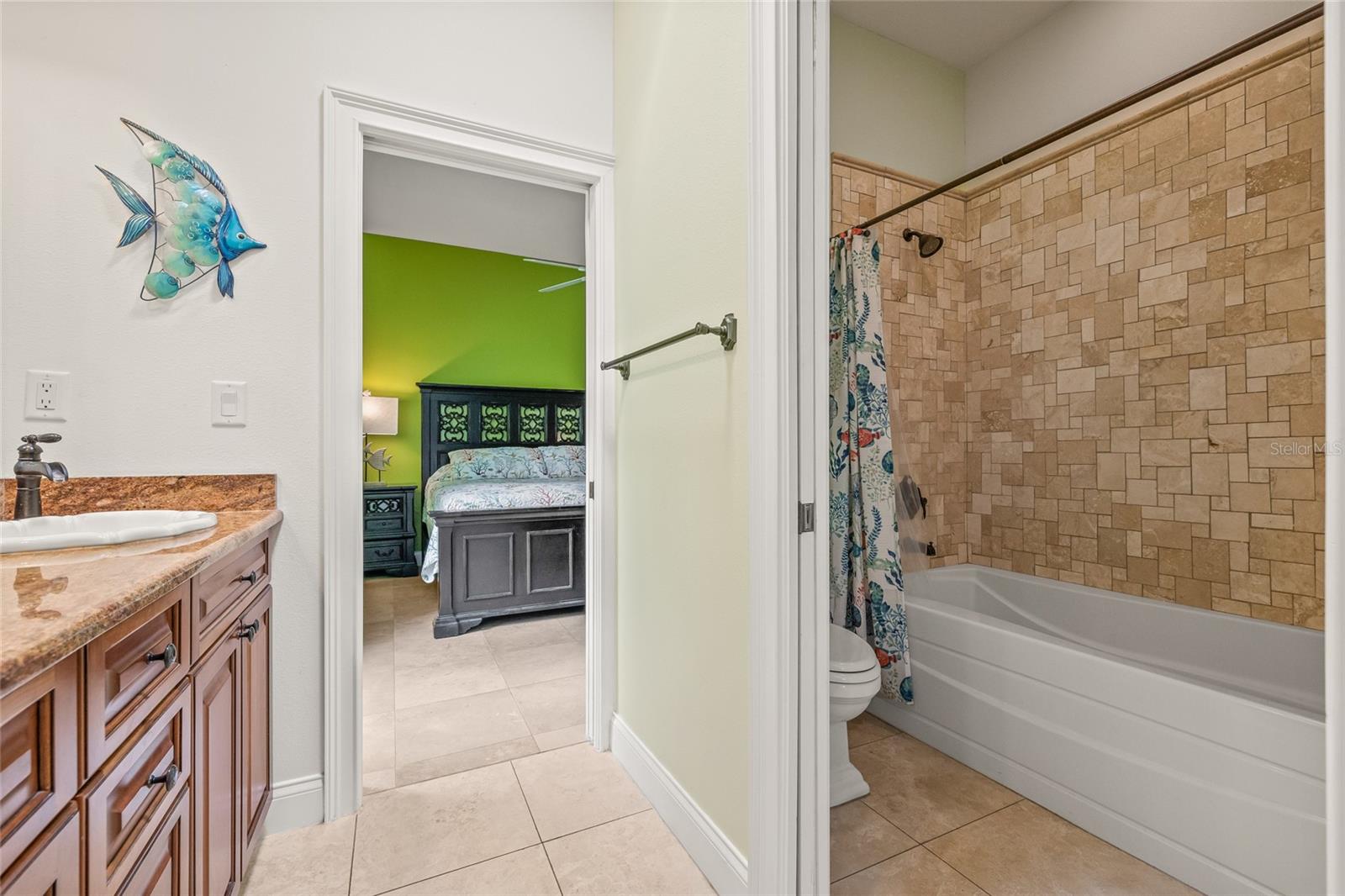 WOODLAND WATERS PH 5 - Residential