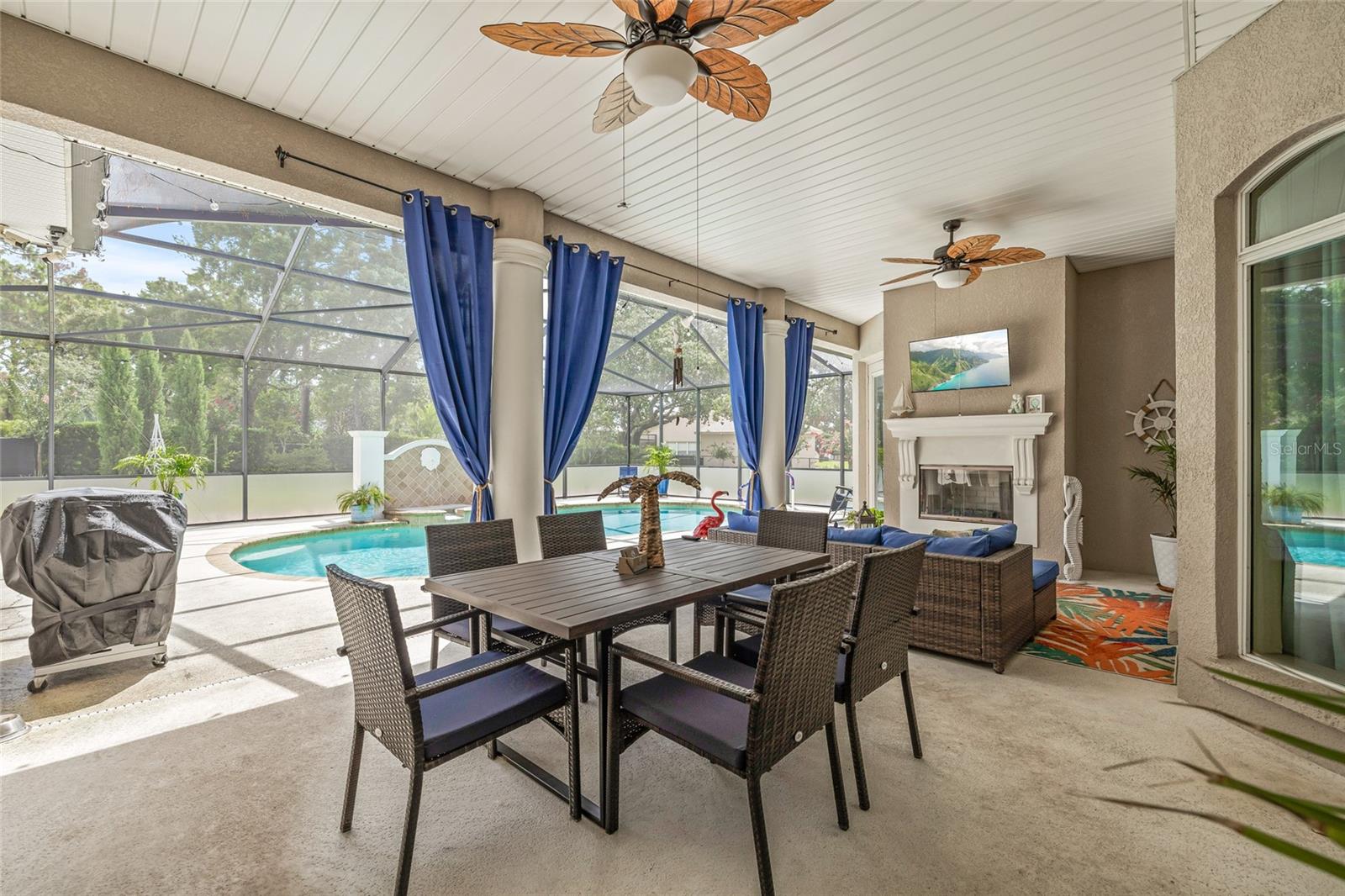 WOODLAND WATERS PH 5 - Residential