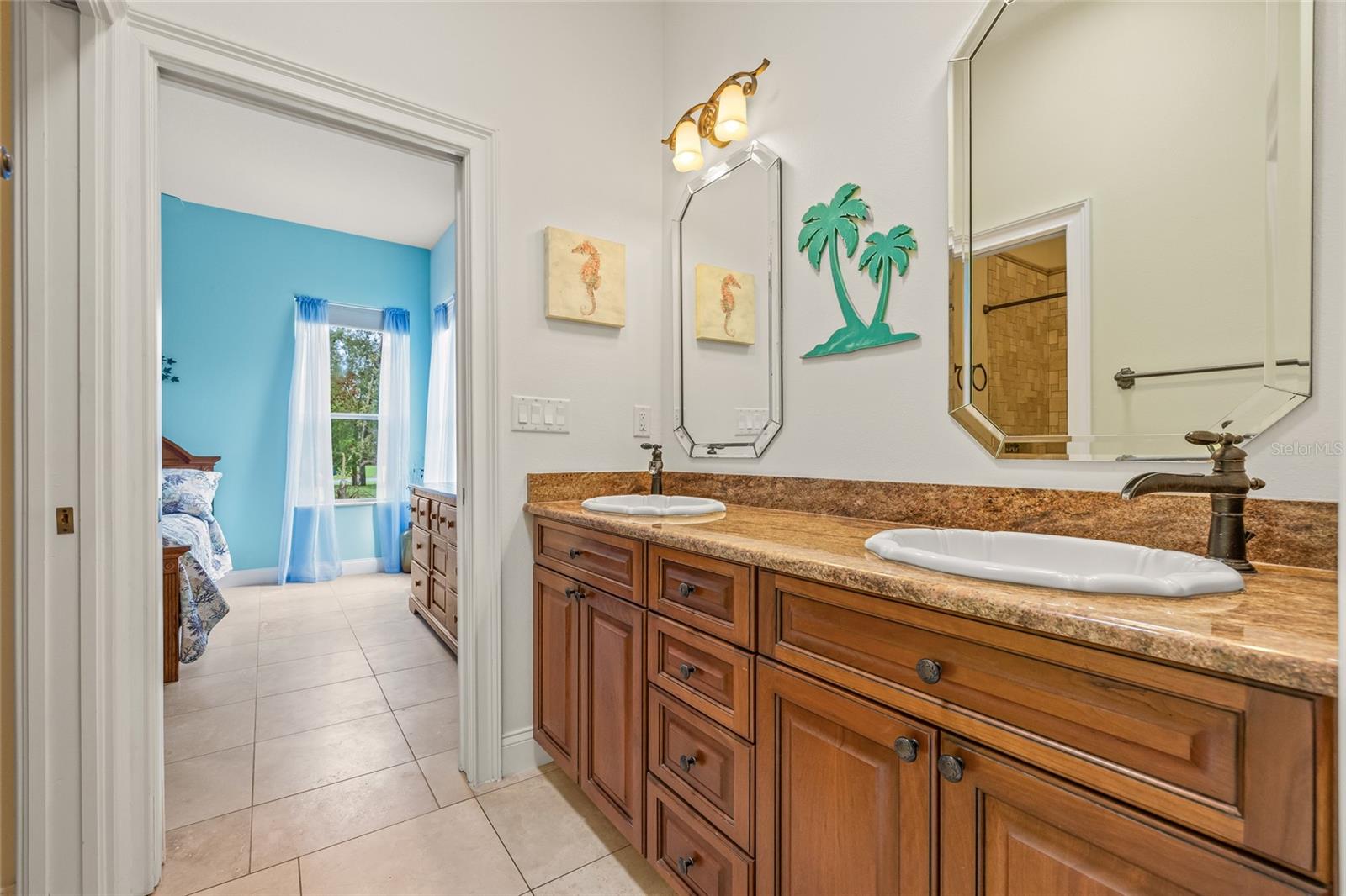 WOODLAND WATERS PH 5 - Residential