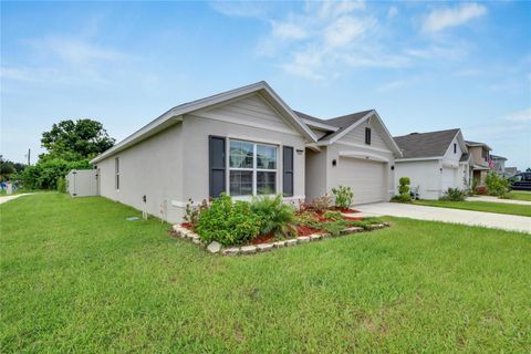 A home in WIMAUMA