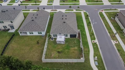 A home in WIMAUMA