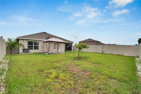 A home in WIMAUMA