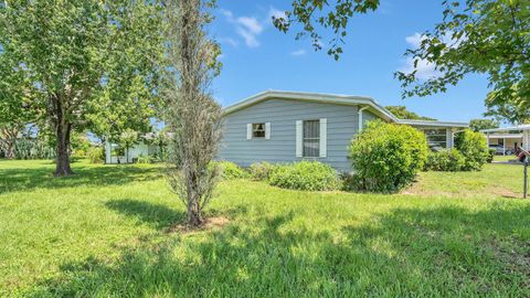 A home in ZELLWOOD