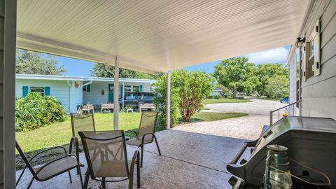 A home in ZELLWOOD